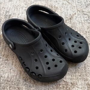 Crocs solid black